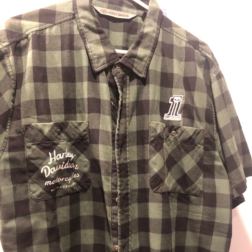 Harley Davidson men’s button up shirt